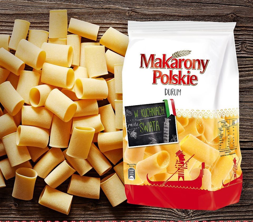Працівник на пакування макаронів “Makarony Polskie”